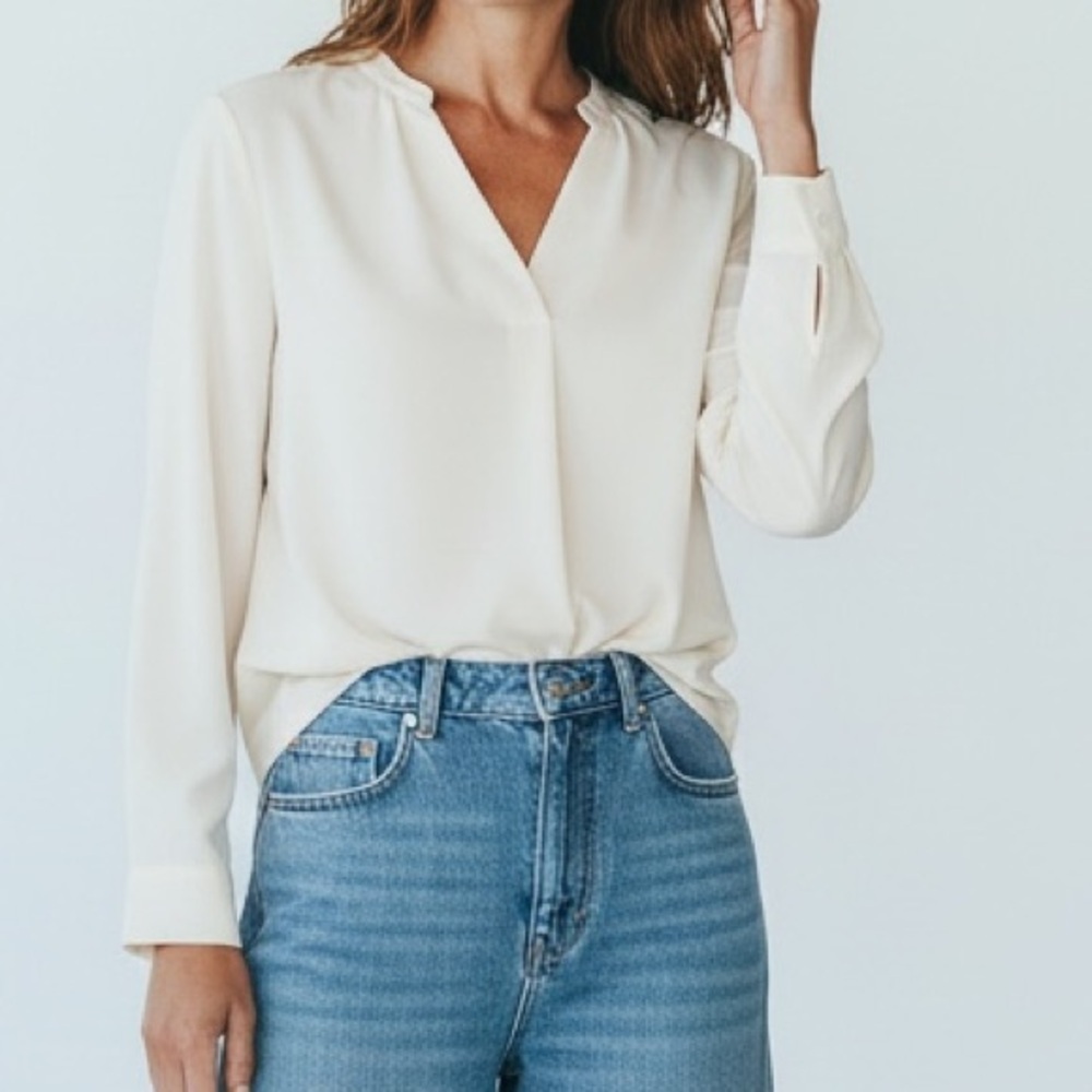 Elizabeth & James Cream Secretary Blouse Peasant sleeve professional Casual Chic